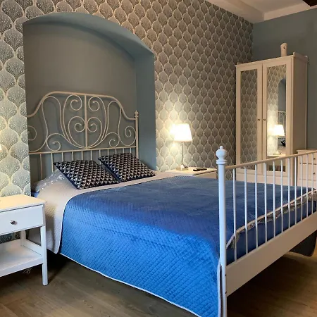 Dobranocka كروتوشين